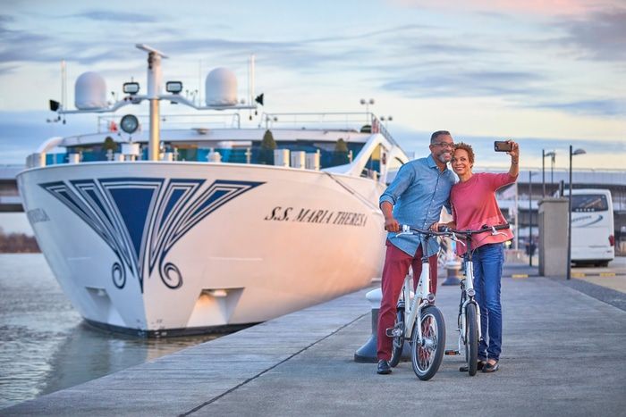 Shore excursions and activities on S.S. Catherine